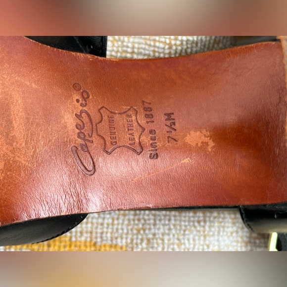 Capezio Heels - Black, Size 7.5 - Picture 6 of 10